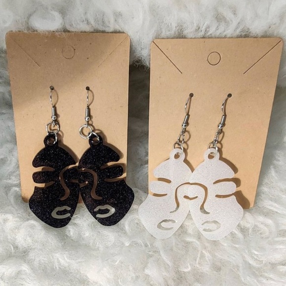 IG: handcraftedjewelrybylatch - Picture 6 of 6